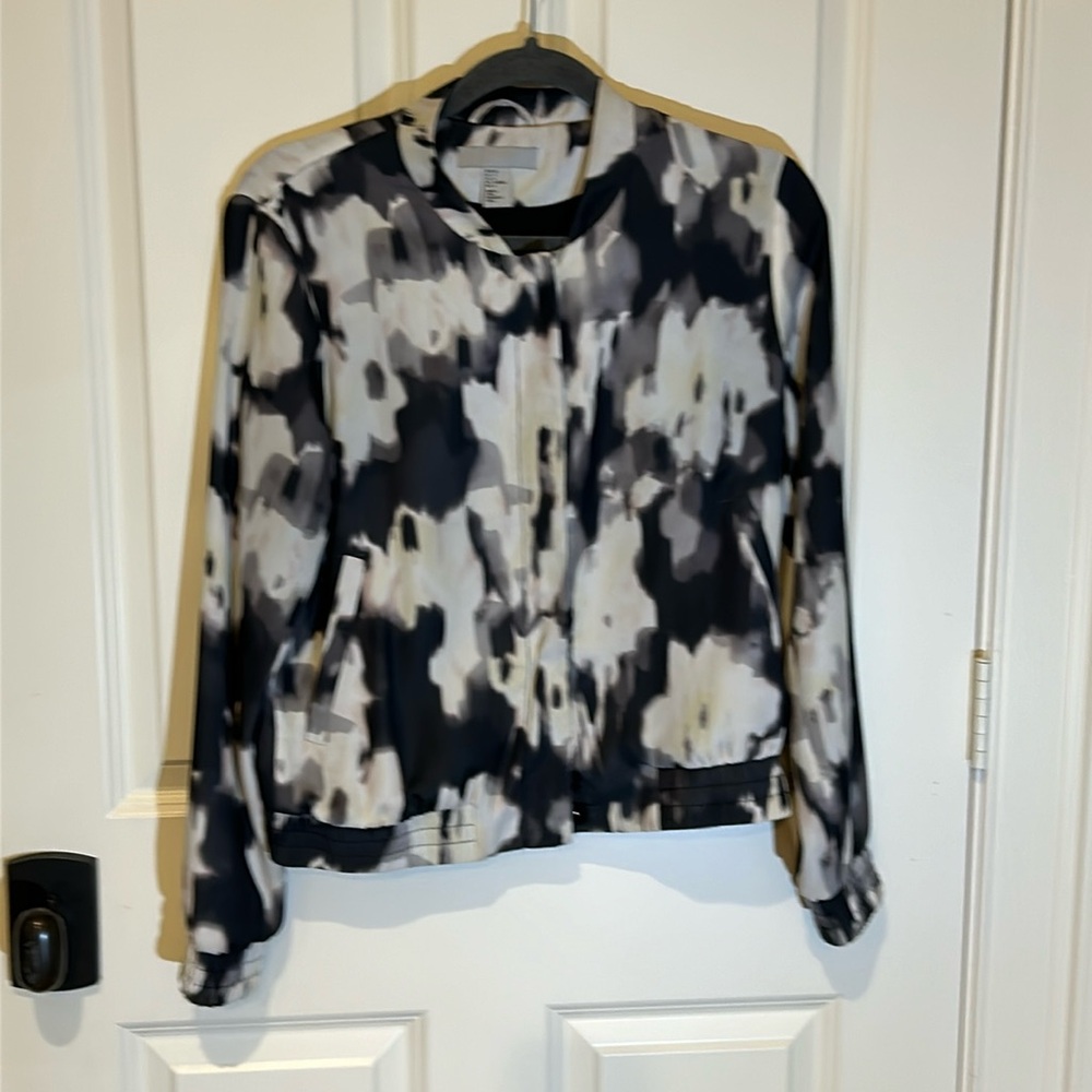 H&M Black & White Bomber Jacket ladies size 8